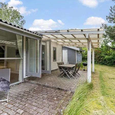 2 Bedroom Lovely In * Vejby